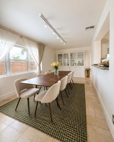 7210 Mckinley Street, Hollywood, FL 33024