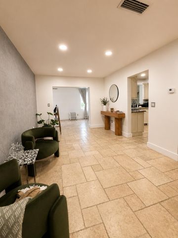 7210 Mckinley Street, Hollywood, FL 33024