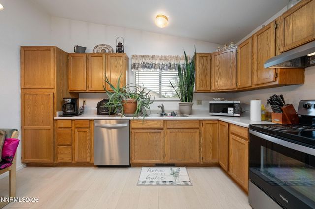 1753 Jamie Way, Carson City, NV 89701