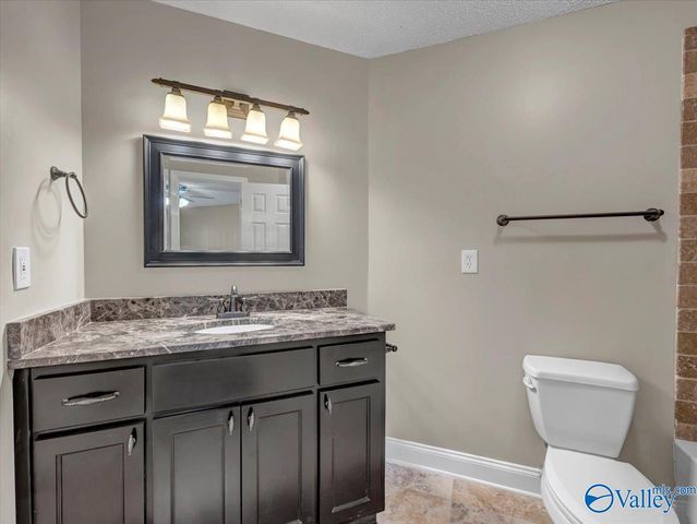 1119 Stones Throw Drive NW 1119, Huntsville, AL 35806