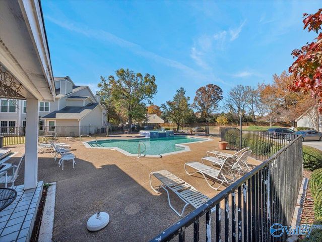 1119 Stones Throw Drive NW 1119, Huntsville, AL 35806