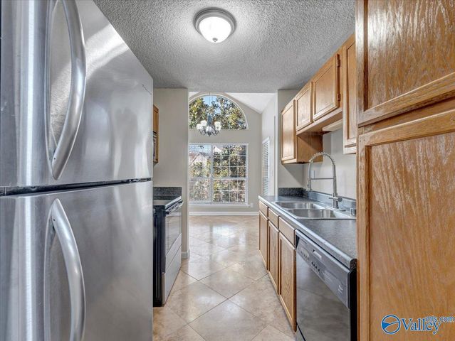 1119 Stones Throw Drive NW 1119, Huntsville, AL 35806