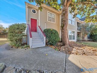 1119 Stones Throw Drive NW 1119, Huntsville, AL 35806