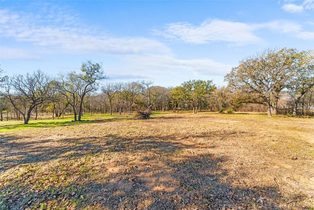 6085 Autumn Breeze Circle, Fort Worth, TX 76140
