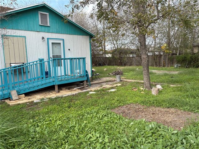 2530 Dunbar St, Corpus Christi, TX 78405