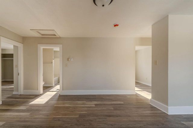 630 JACKSON STREET, Oshkosh, WI 54901