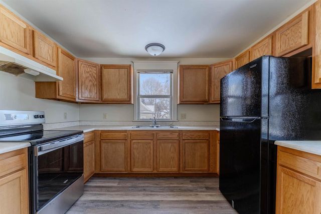 630 JACKSON STREET, Oshkosh, WI 54901