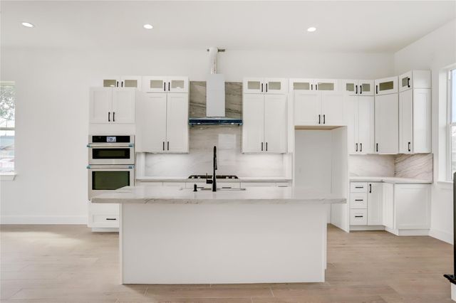 6816 Hartland Avenue, Houston, TX 77055