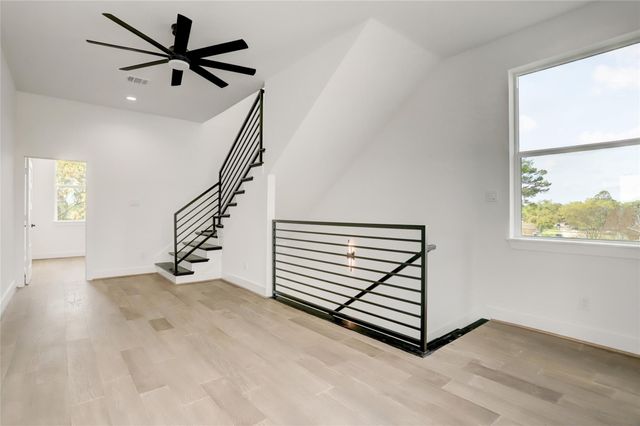 6816 Hartland Avenue, Houston, TX 77055