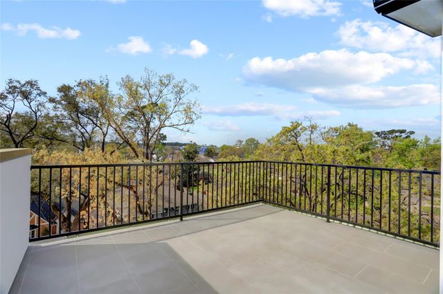6816 Hartland Avenue, Houston, TX 77055