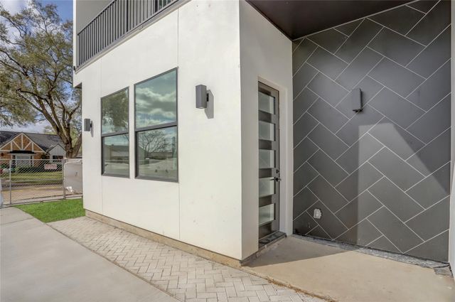 6816 Hartland Avenue, Houston, TX 77055