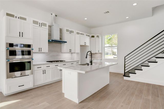 6816 Hartland Avenue, Houston, TX 77055