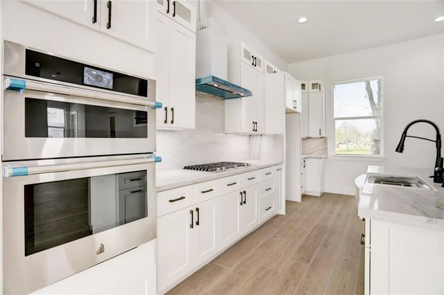 6816 Hartland Avenue, Houston, TX 77055
