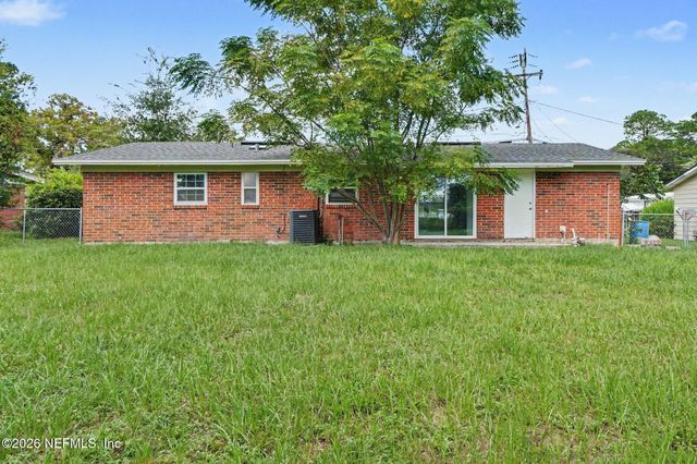 10967 REGENCY Drive, Jacksonville, FL 32218