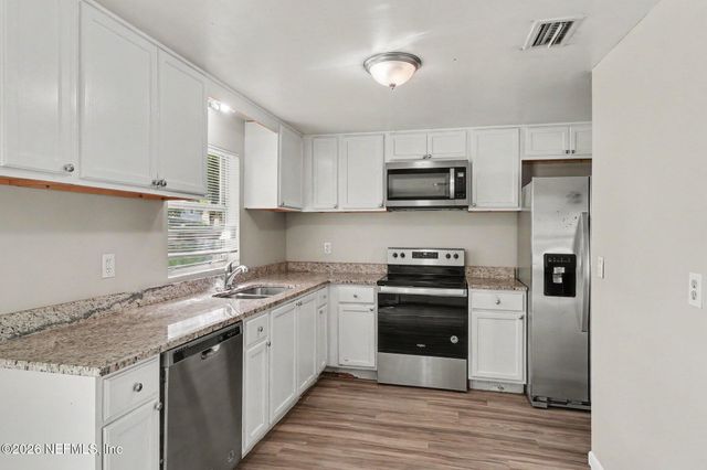 10967 REGENCY Drive, Jacksonville, FL 32218