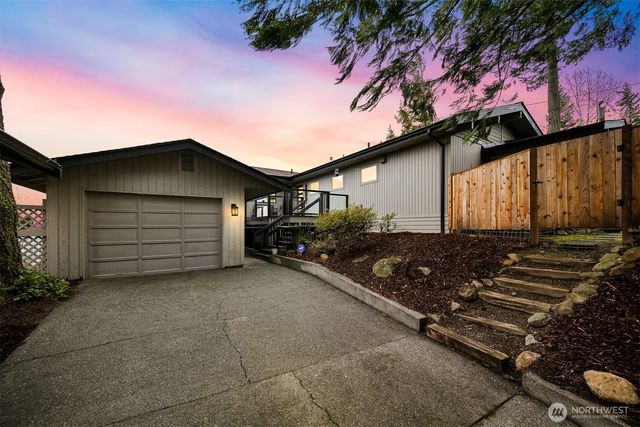 1749 Sapphire Trail, Bellingham, WA 98226
