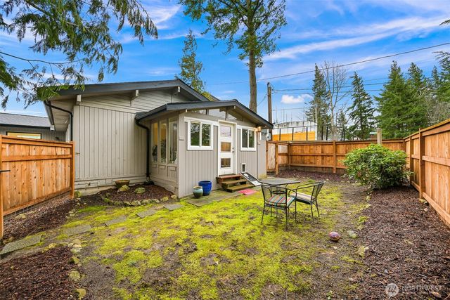 1749 Sapphire Trail, Bellingham, WA 98226