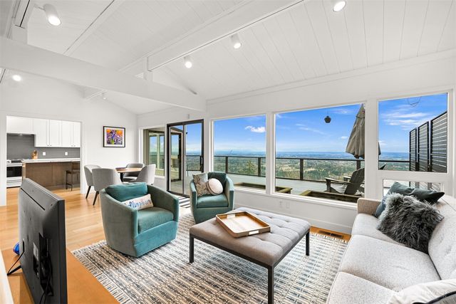 1749 Sapphire Trail, Bellingham, WA 98226