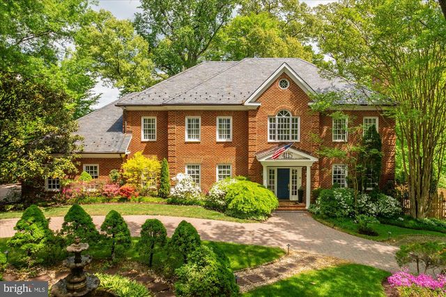 4115 40TH PL N, Arlington, VA 22207
