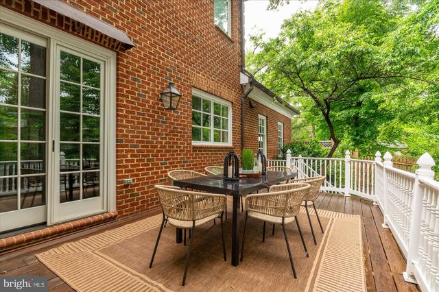 4115 40TH PL N, Arlington, VA 22207