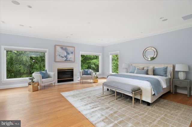 4115 40TH PL N, Arlington, VA 22207