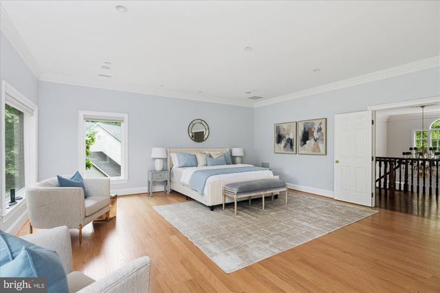 4115 40TH PL N, Arlington, VA 22207