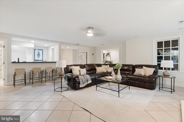 4115 40TH PL N, Arlington, VA 22207