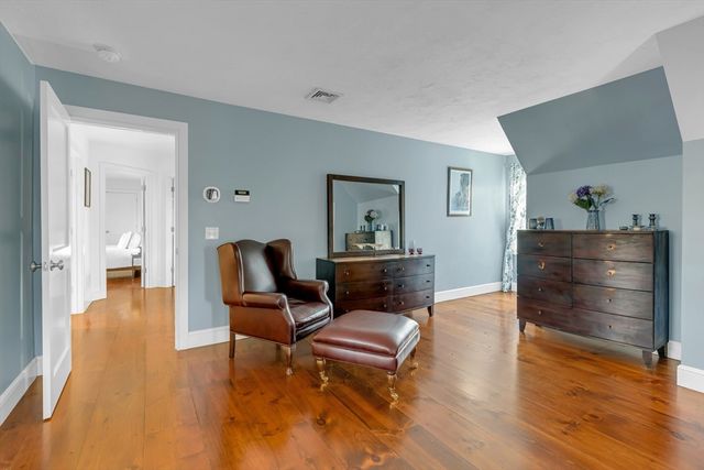 18 Stonebridge Rd, Groveland, MA 01834