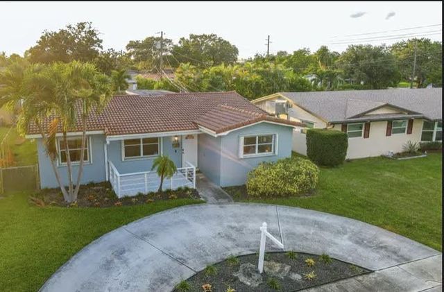 2200 N 47th Avenue, Hollywood, FL 33021