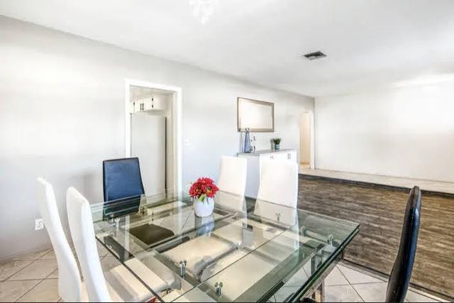 2200 N 47th Avenue, Hollywood, FL 33021