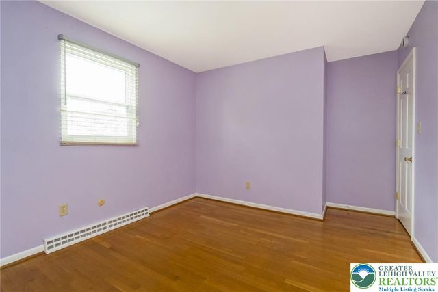 268 Apollo Drive, Bethlehem City, PA 18017
