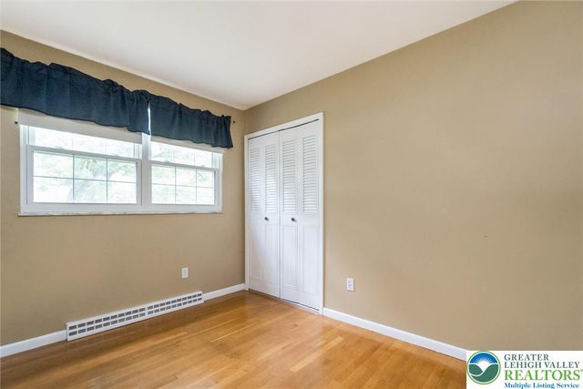 268 Apollo Drive, Bethlehem City, PA 18017