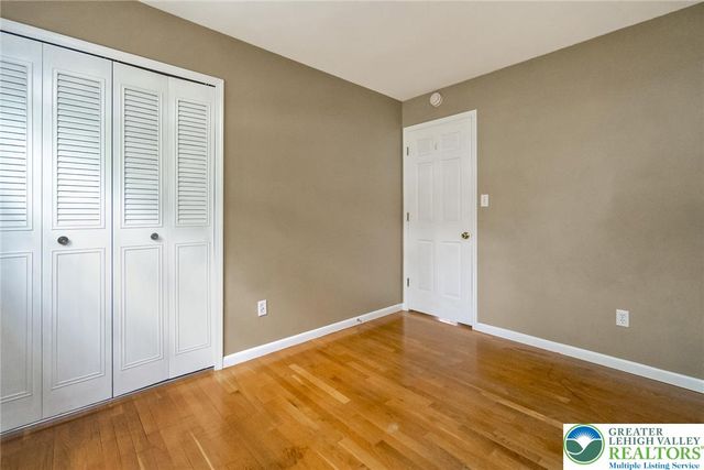 268 Apollo Drive, Bethlehem City, PA 18017