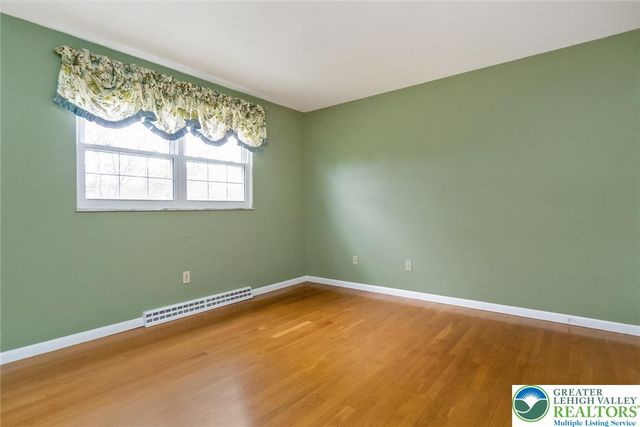 268 Apollo Drive, Bethlehem City, PA 18017