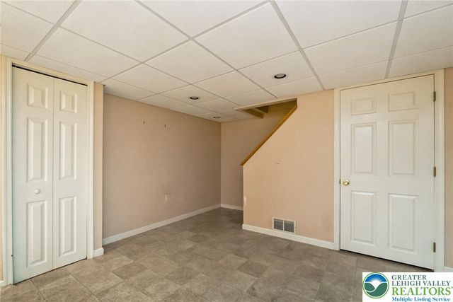 268 Apollo Drive, Bethlehem City, PA 18017