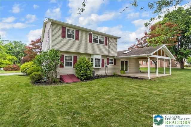268 Apollo Drive, Bethlehem City, PA 18017