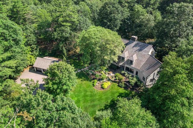 17 Pepperell Way, York, ME 03909