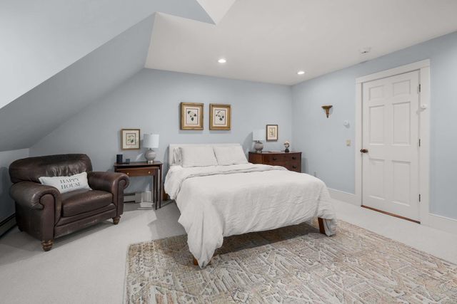 17 Pepperell Way, York, ME 03909