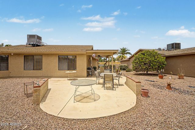 26417 S SHERBROOK Drive, Sun Lakes, AZ 85248