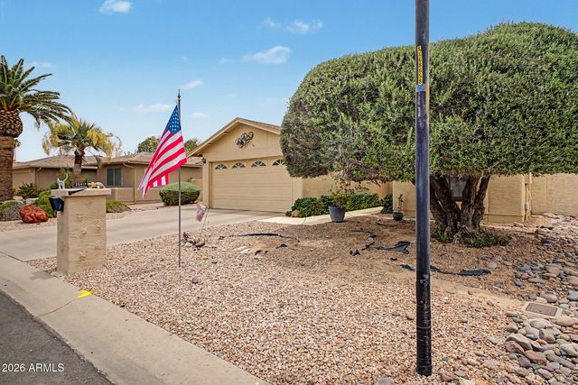 26417 S SHERBROOK Drive, Sun Lakes, AZ 85248