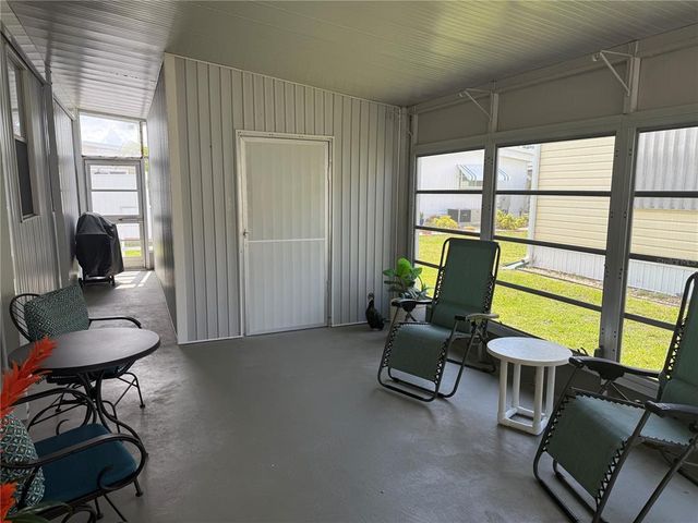 5721 SUNFLOWER ROAD, Venice, FL 34293