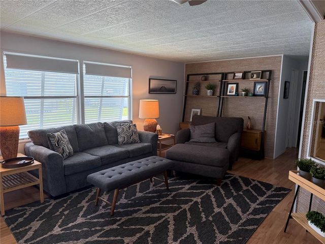 5721 SUNFLOWER ROAD, Venice, FL 34293