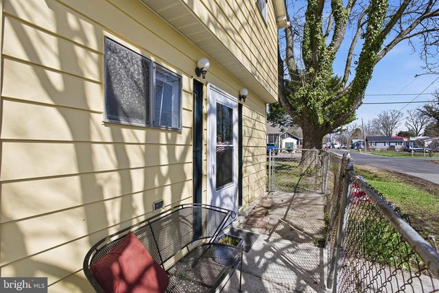 31 BANCROFT AVE, Colonial Beach, VA 22443