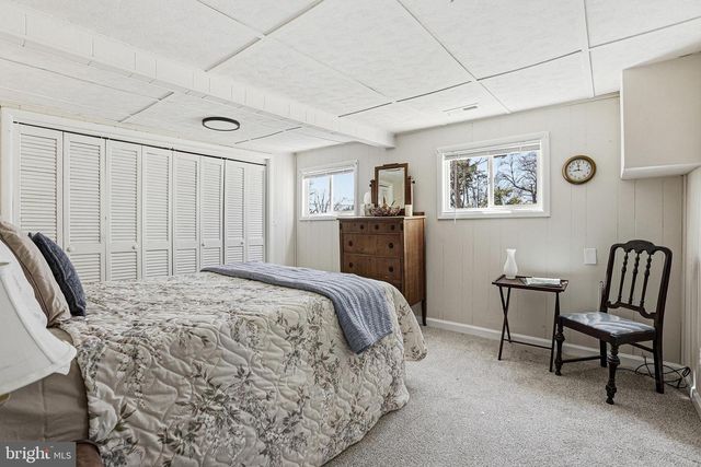 31 BANCROFT AVE, Colonial Beach, VA 22443