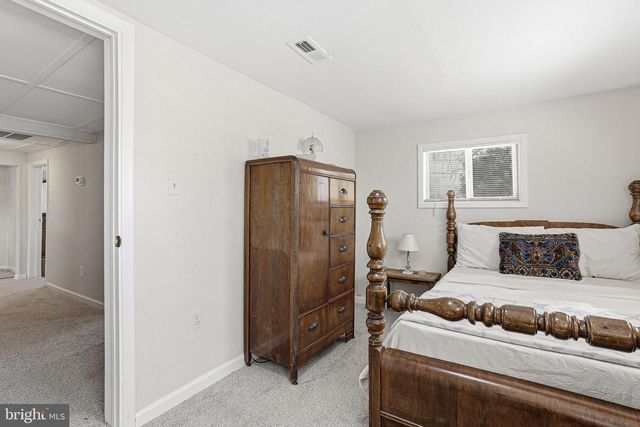 31 BANCROFT AVE, Colonial Beach, VA 22443