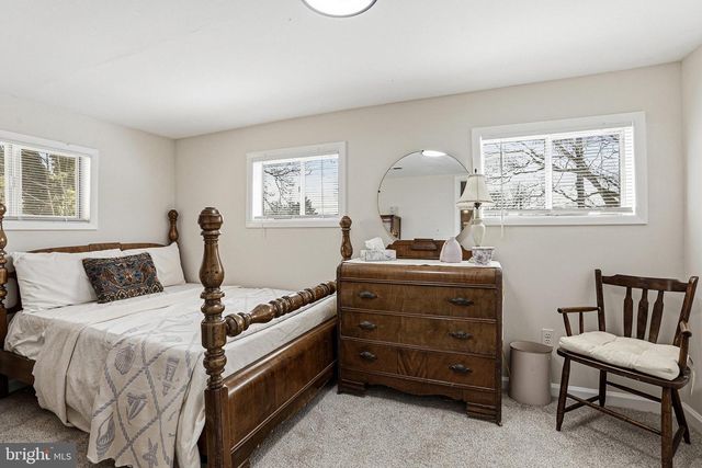 31 BANCROFT AVE, Colonial Beach, VA 22443