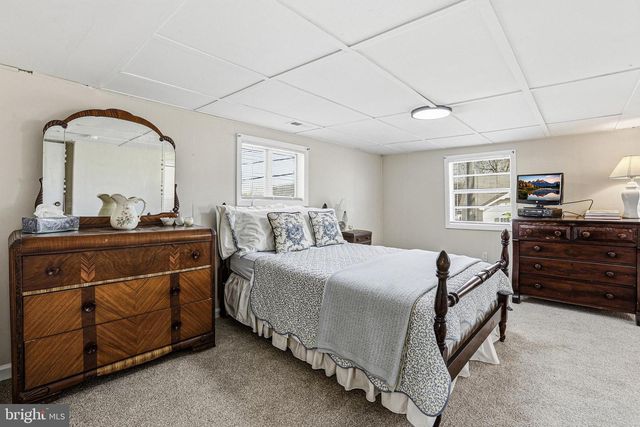 31 BANCROFT AVE, Colonial Beach, VA 22443