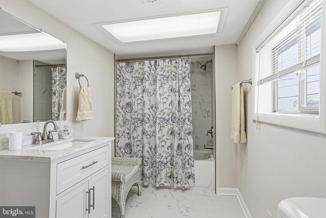 31 BANCROFT AVE, Colonial Beach, VA 22443