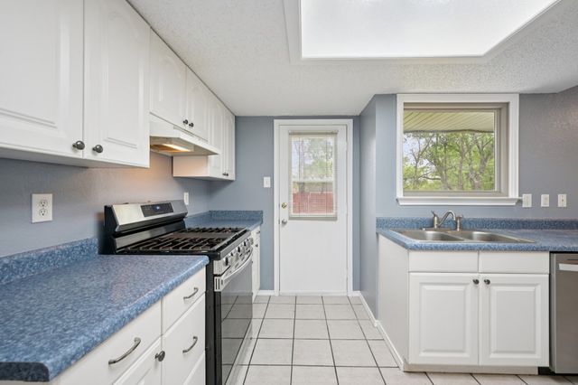 63 Robins Nest Drive, Hickory Creek, TX 75065