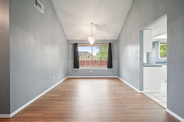 63 Robins Nest Drive, Hickory Creek, TX 75065